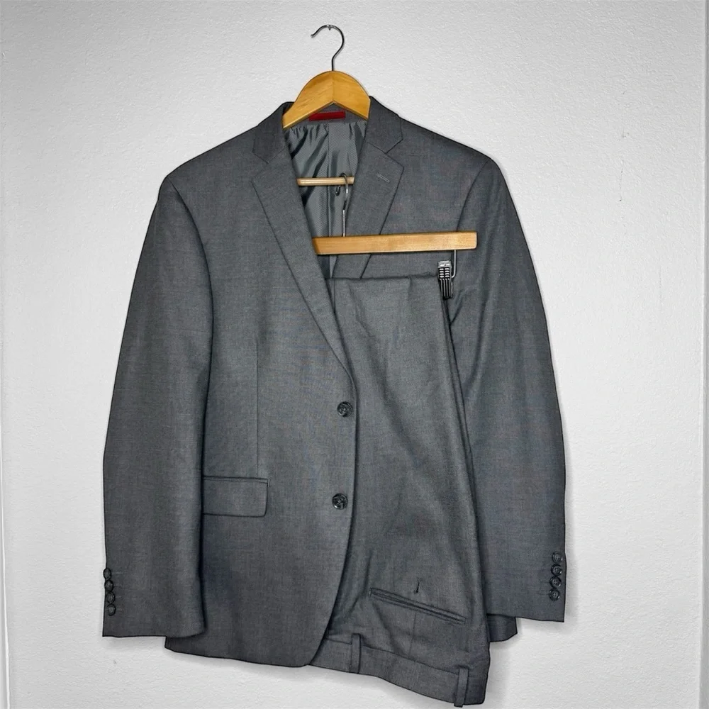 Alfani 2pc Suit Mens Gray Slim Fit Top, 32/30 Bottom Slim Fit